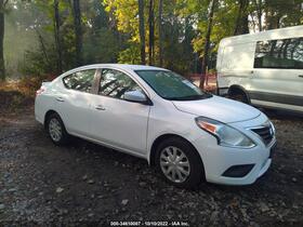 2017 Nissan Versa