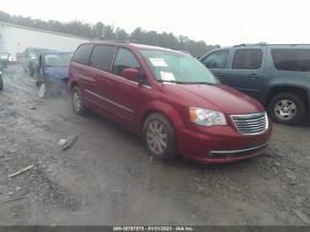 2016 Chrysler Town & Country