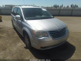 2009 Chrysler Town & Country