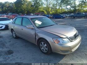 2001 Toyota Avalon