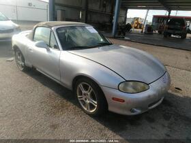 2004 Mazda MX-5 Miata