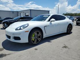 2014 Porsche Panamera