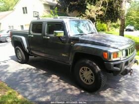 2009 Hummer H3T