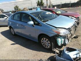 2014 Toyota Prius Plug-In