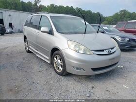 2006 Toyota Sienna