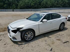 2014 Infiniti Q50