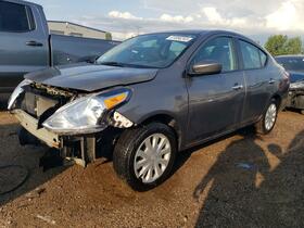 2015 Nissan Versa
