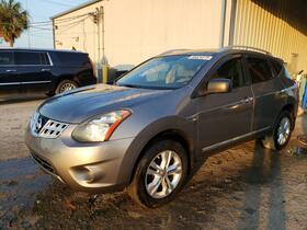 2015 Nissan Rogue