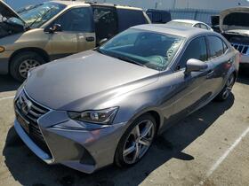 2017 Lexus IS