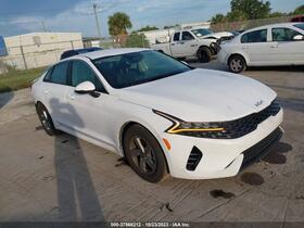 2023 Kia K5