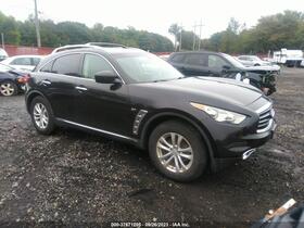 2015 Infiniti QX70