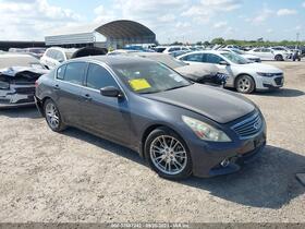 2013 Infiniti G37