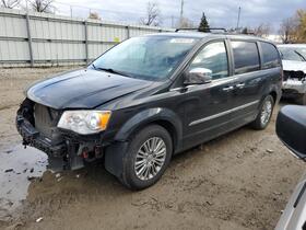 2013 Chrysler Town & Country