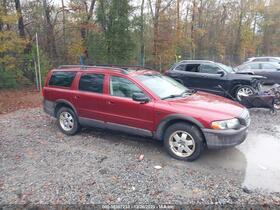 2004 Volvo XC70