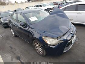 2016 Scion iA