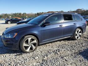 2017 Volkswagen Golf SportWagen