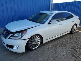 2014 Hyundai Equus