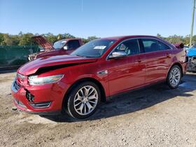 2015 Ford Taurus