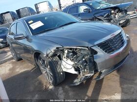 2013 Chrysler 200