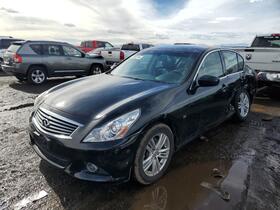 2015 Infiniti Q40