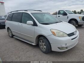 2004 Toyota Sienna