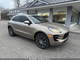 2016 Porsche Macan