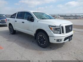 2018 Nissan Titan