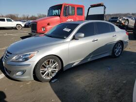 2013 Hyundai Genesis