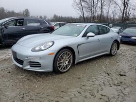2016 Porsche Panamera