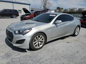 2013 Hyundai Genesis