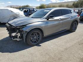2017 Infiniti QX30