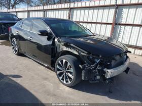2017 Nissan Maxima