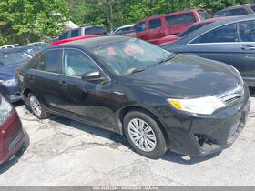 2014 Toyota Camry Hybrid