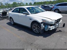2015 Ford Taurus