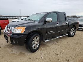 2010 Nissan Titan