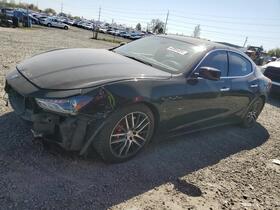 2014 Maserati Ghibli