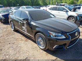 2013 Lexus LS