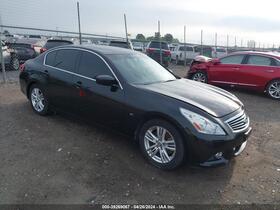 2015 Infiniti Q40