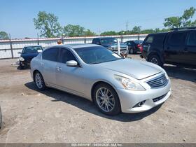 2011 Infiniti G37