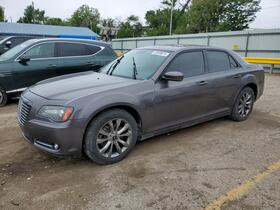 2014 Chrysler 300