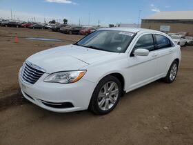 2011 Chrysler 200