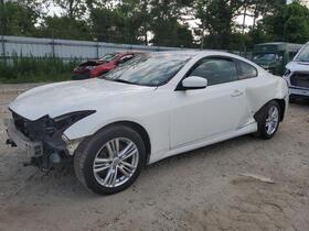2009 Infiniti G37