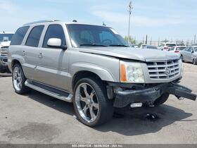 2004 Cadillac Escalade