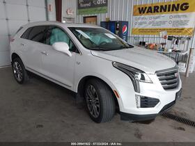 2017 Cadillac XT5