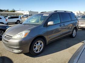 2004 Toyota Sienna