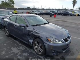 2013 Lexus IS