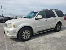 2004 Lincoln Navigator