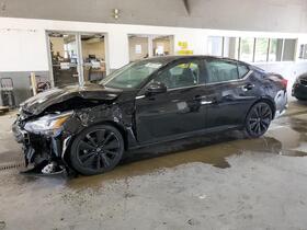 2021 Nissan Altima