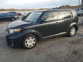 2013 Scion xB