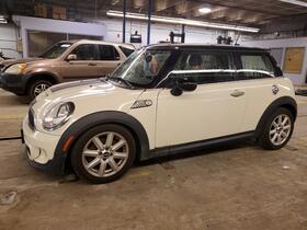 2013 MINI Cooper
